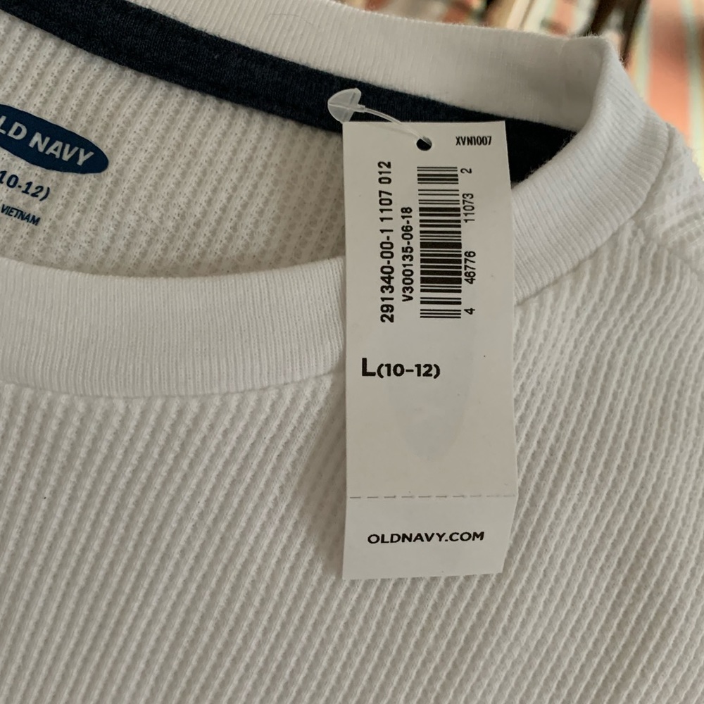 NWT Old Navy white waffle T-shirt, large